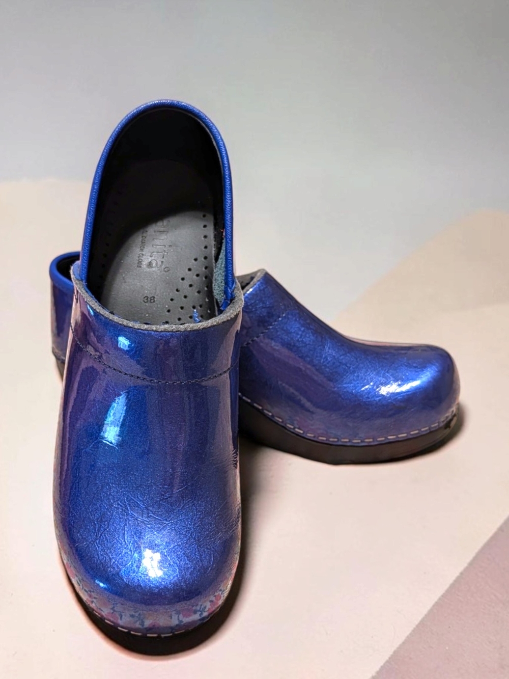 Sanita Metallic Blue Women's Clogs